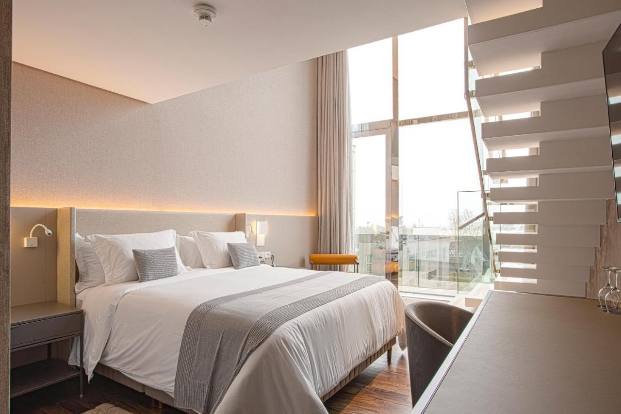 Suryaa Hotel Pinhais, Curio Collection By Hilton Exterior foto